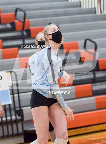 Thumbnail 2 in North @ Shawnee Mission East photogallery.