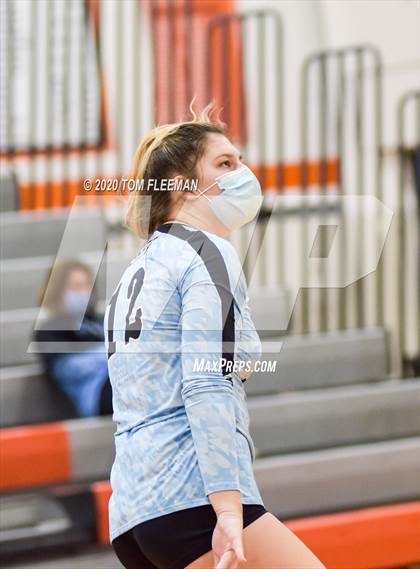 Thumbnail 1 in North @ Shawnee Mission East photogallery.