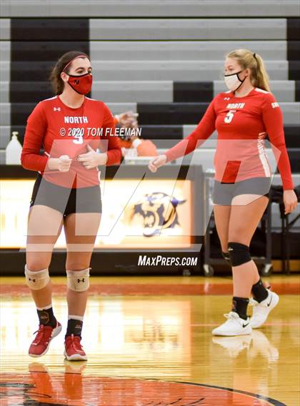 Thumbnail 1 in North @ Shawnee Mission East photogallery.