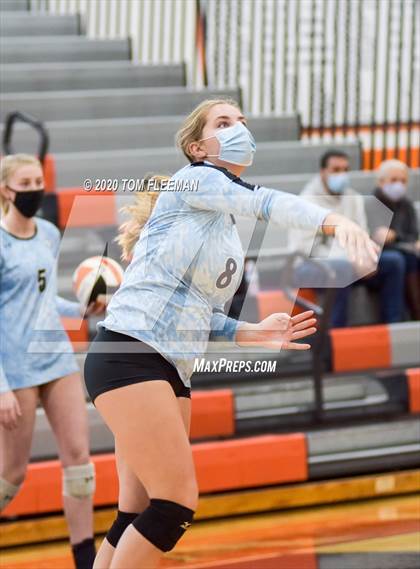 Thumbnail 2 in North @ Shawnee Mission East photogallery.