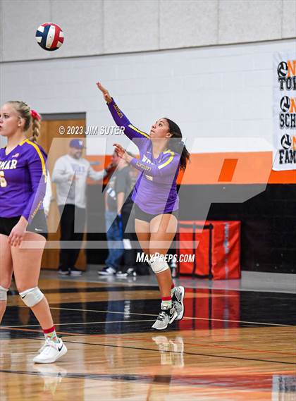 Thumbnail 2 in Weimar vs Burton (UIL 2A Region IV Area Playoff) photogallery.