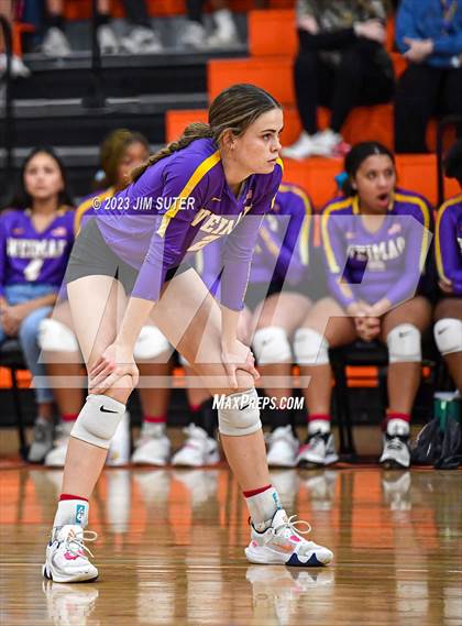 Thumbnail 3 in Weimar vs Burton (UIL 2A Region IV Area Playoff) photogallery.