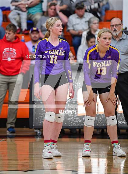Thumbnail 3 in Weimar vs Burton (UIL 2A Region IV Area Playoff) photogallery.