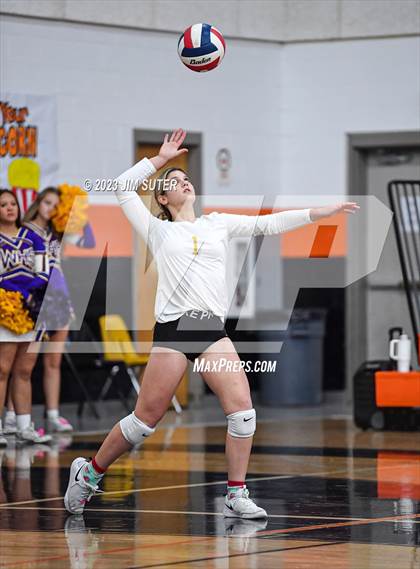 Thumbnail 3 in Weimar vs Burton (UIL 2A Region IV Area Playoff) photogallery.