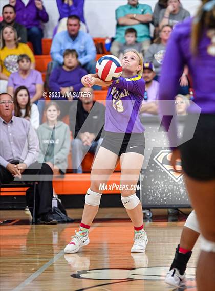Thumbnail 1 in Weimar vs Burton (UIL 2A Region IV Area Playoff) photogallery.