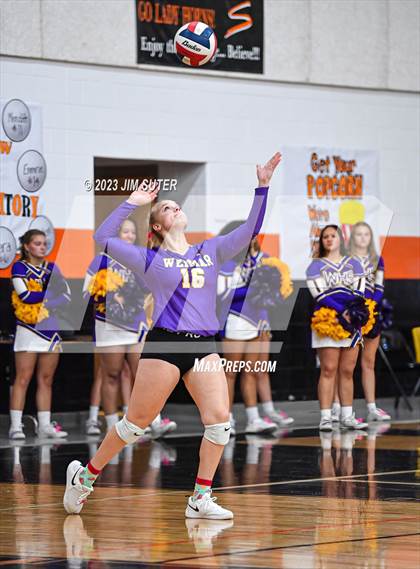 Thumbnail 1 in Weimar vs Burton (UIL 2A Region IV Area Playoff) photogallery.