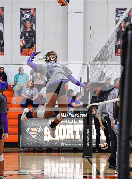 Thumbnail 2 in Weimar vs Burton (UIL 2A Region IV Area Playoff) photogallery.