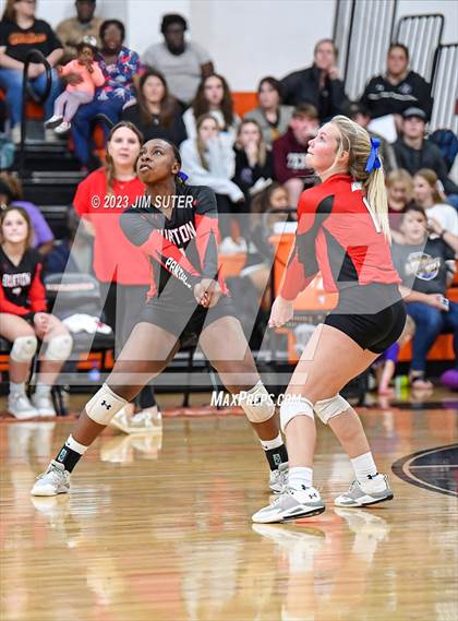 Thumbnail 2 in Weimar vs Burton (UIL 2A Region IV Area Playoff) photogallery.