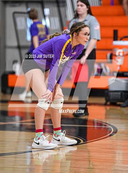 Thumbnail 3 in Weimar vs Burton (UIL 2A Region IV Area Playoff) photogallery.