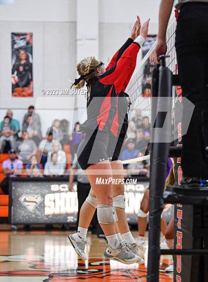 Thumbnail 1 in Weimar vs Burton (UIL 2A Region IV Area Playoff) photogallery.