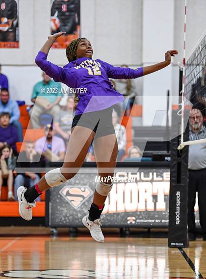 Thumbnail 3 in Weimar vs Burton (UIL 2A Region IV Area Playoff) photogallery.