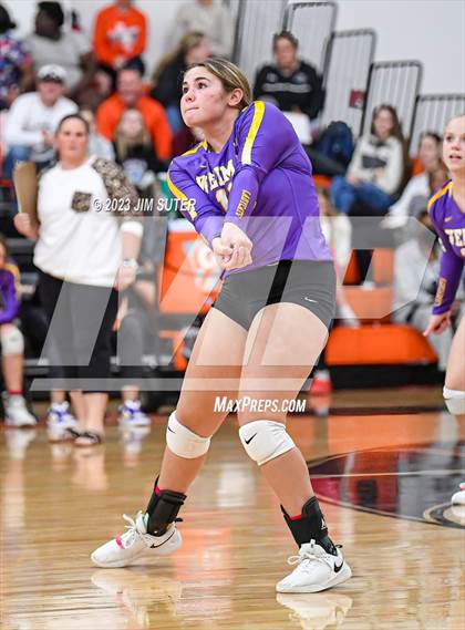 Thumbnail 3 in Weimar vs Burton (UIL 2A Region IV Area Playoff) photogallery.