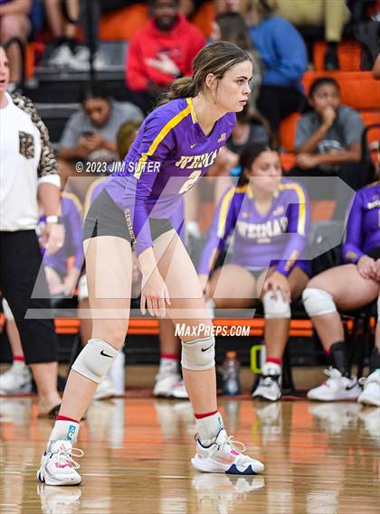 Thumbnail 3 in Weimar vs Burton (UIL 2A Region IV Area Playoff) photogallery.