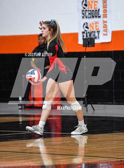 Thumbnail 3 in Weimar vs Burton (UIL 2A Region IV Area Playoff) photogallery.