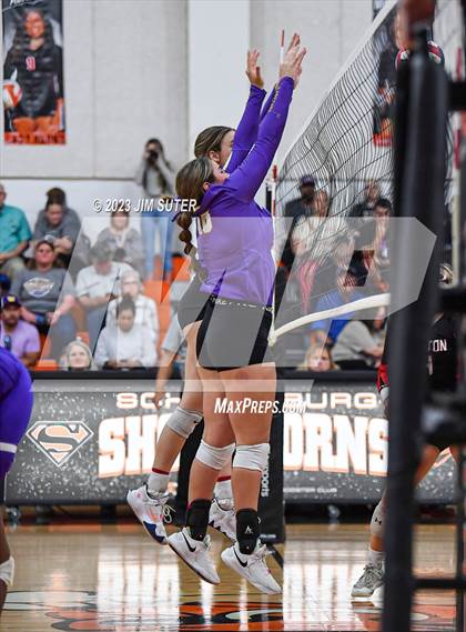 Thumbnail 3 in Weimar vs Burton (UIL 2A Region IV Area Playoff) photogallery.