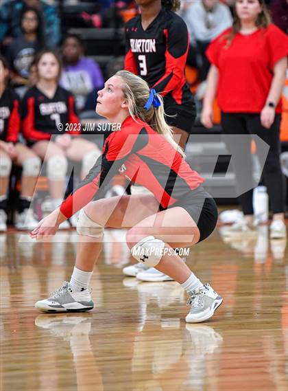 Thumbnail 3 in Weimar vs Burton (UIL 2A Region IV Area Playoff) photogallery.
