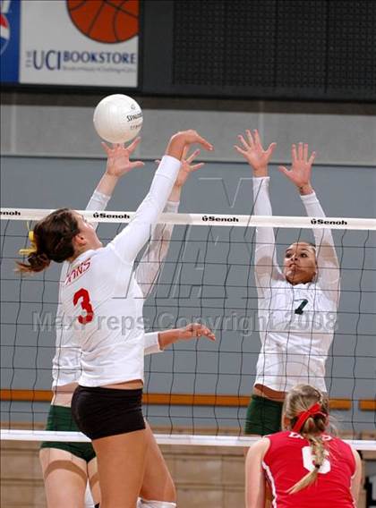 Thumbnail 2 in Sacred Heart Cathedral vs. Cathedral (CIF State D3 Final) photogallery.