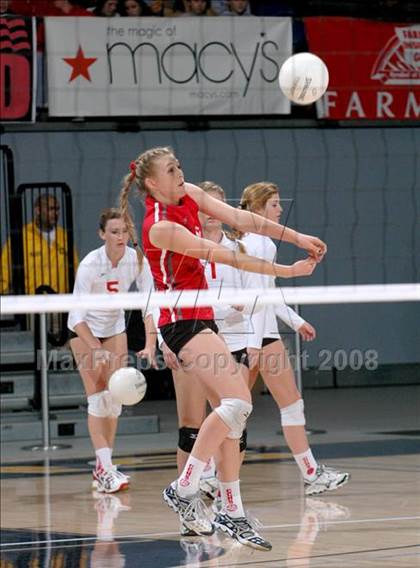 Thumbnail 1 in Sacred Heart Cathedral vs. Cathedral (CIF State D3 Final) photogallery.