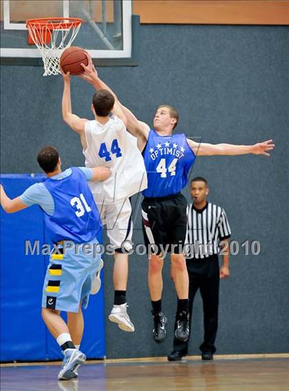 Thumbnail 1 in North vs. South Optimist All-Stars (Sacramento)  photogallery.