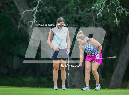 Thumbnail 1 in UIL Golf 2A Finals photogallery.