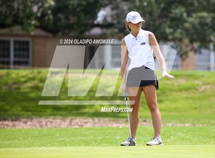 Thumbnail 3 in UIL Golf 2A Finals photogallery.