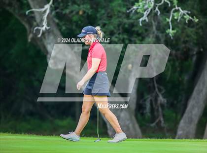 Thumbnail 3 in UIL Golf 2A Finals photogallery.