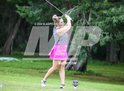 Thumbnail 2 in UIL Golf 2A Finals photogallery.