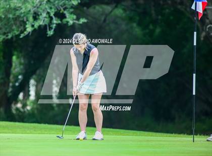 Thumbnail 3 in UIL Golf 2A Finals photogallery.