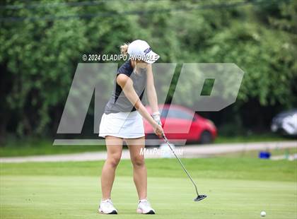 Thumbnail 2 in UIL Golf 2A Finals photogallery.