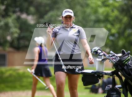Thumbnail 1 in UIL Golf 2A Finals photogallery.