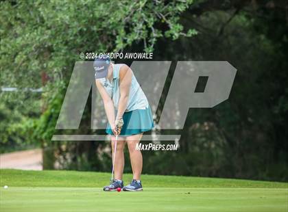 Thumbnail 1 in UIL Golf 2A Finals photogallery.
