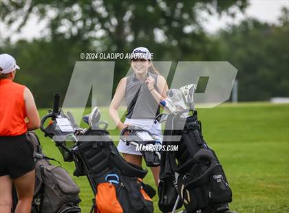 Thumbnail 2 in UIL Golf 2A Finals photogallery.