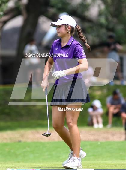 Thumbnail 1 in UIL Golf 2A Finals photogallery.