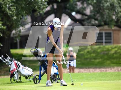 Thumbnail 3 in UIL Golf 2A Finals photogallery.