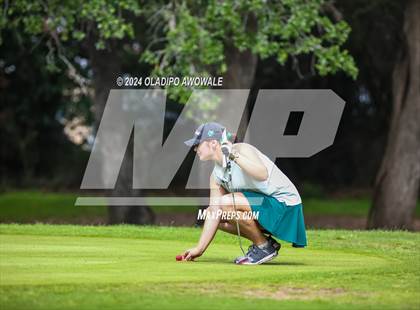 Thumbnail 1 in UIL Golf 2A Finals photogallery.