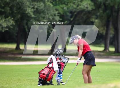 Thumbnail 1 in UIL Golf 2A Finals photogallery.