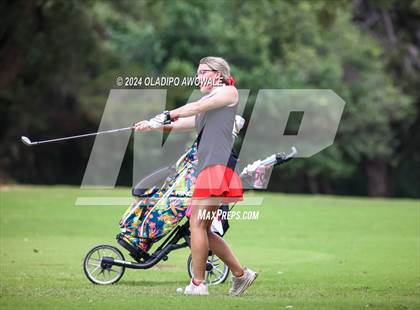 Thumbnail 2 in UIL Golf 2A Finals photogallery.