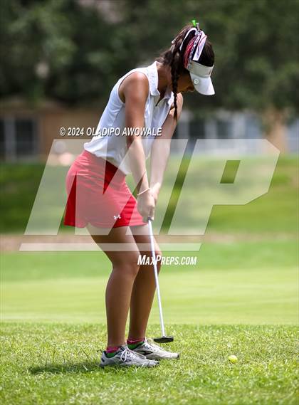 Thumbnail 2 in UIL Golf 2A Finals photogallery.