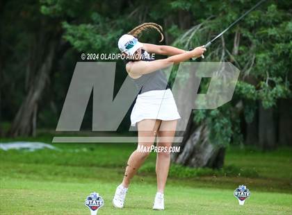 Thumbnail 3 in UIL Golf 2A Finals photogallery.