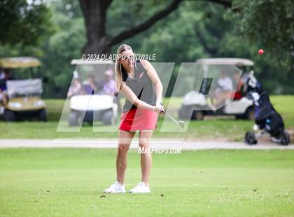 Thumbnail 1 in UIL Golf 2A Finals photogallery.