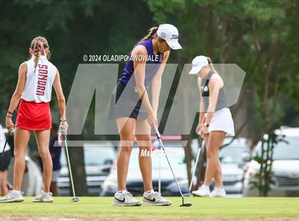 Thumbnail 1 in UIL Golf 2A Finals photogallery.