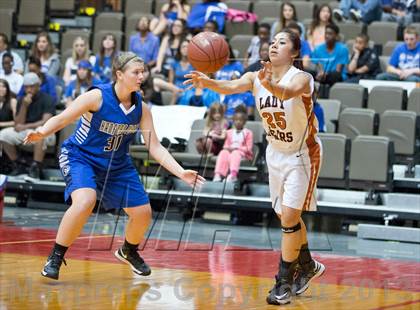 Thumbnail 3 in Hanford West vs Selma (CIF CS D3 Final) photogallery.