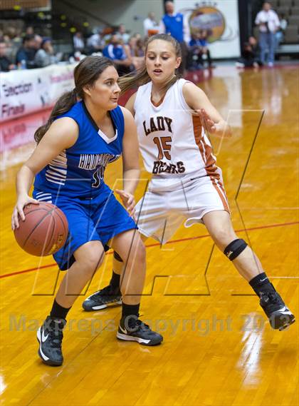 Thumbnail 2 in Hanford West vs Selma (CIF CS D3 Final) photogallery.