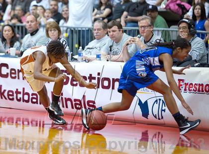 Thumbnail 1 in Hanford West vs Selma (CIF CS D3 Final) photogallery.