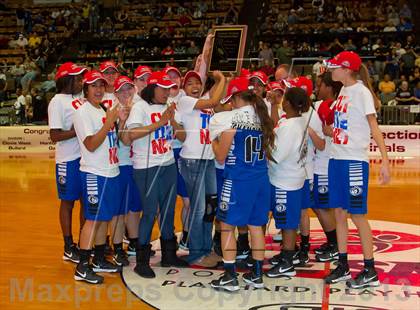 Thumbnail 2 in Hanford West vs Selma (CIF CS D3 Final) photogallery.