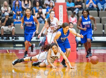 Thumbnail 2 in Hanford West vs Selma (CIF CS D3 Final) photogallery.