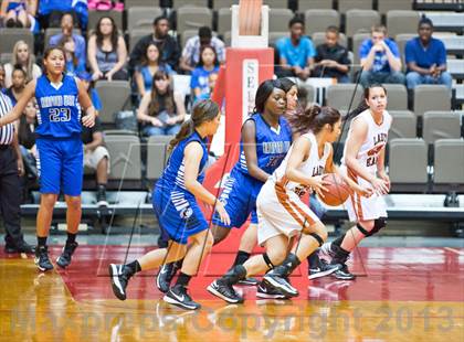 Thumbnail 3 in Hanford West vs Selma (CIF CS D3 Final) photogallery.