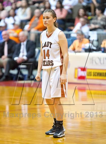 Thumbnail 1 in Hanford West vs Selma (CIF CS D3 Final) photogallery.