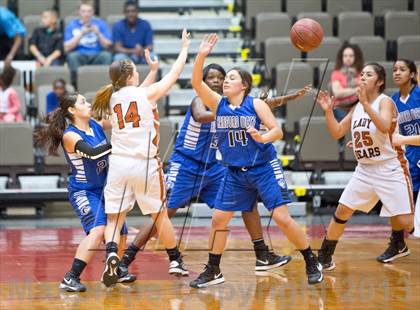 Thumbnail 3 in Hanford West vs Selma (CIF CS D3 Final) photogallery.