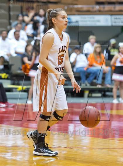 Thumbnail 3 in Hanford West vs Selma (CIF CS D3 Final) photogallery.